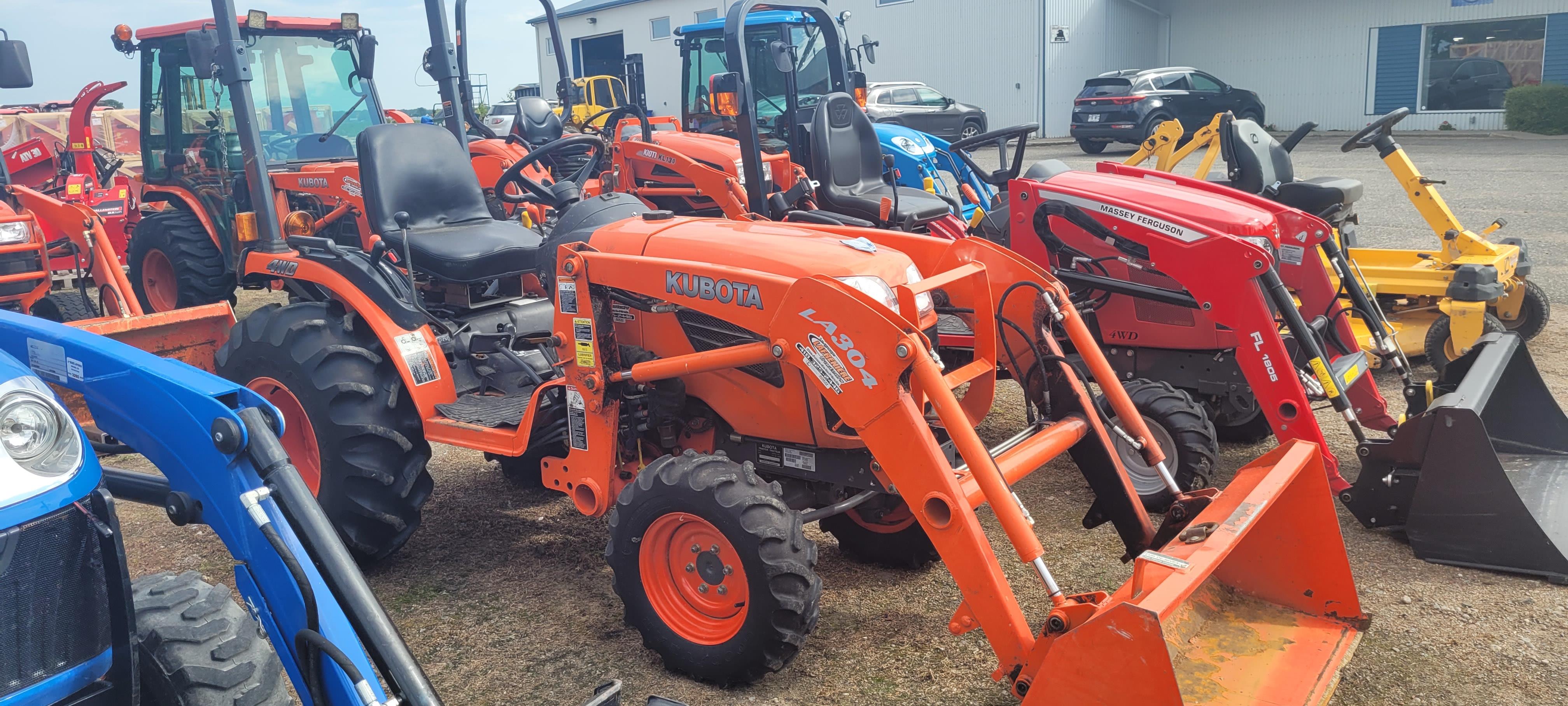 KUBOTA B2320 2009