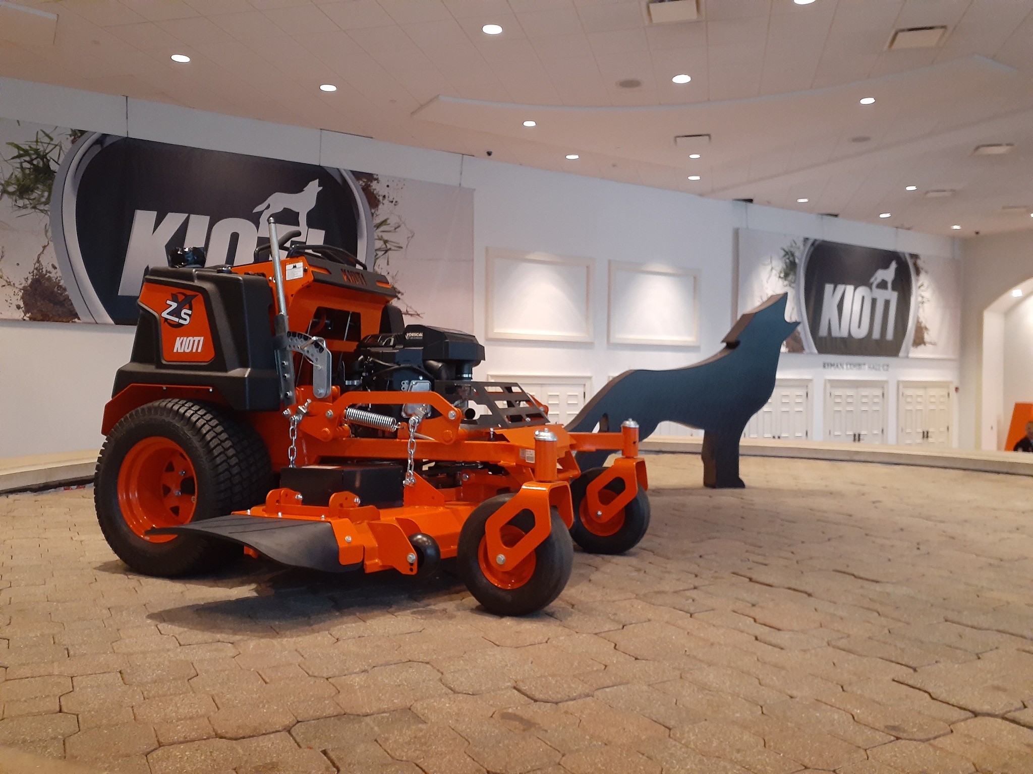 Équipements G.Gagnon Inc. | Tracteur à pelouse