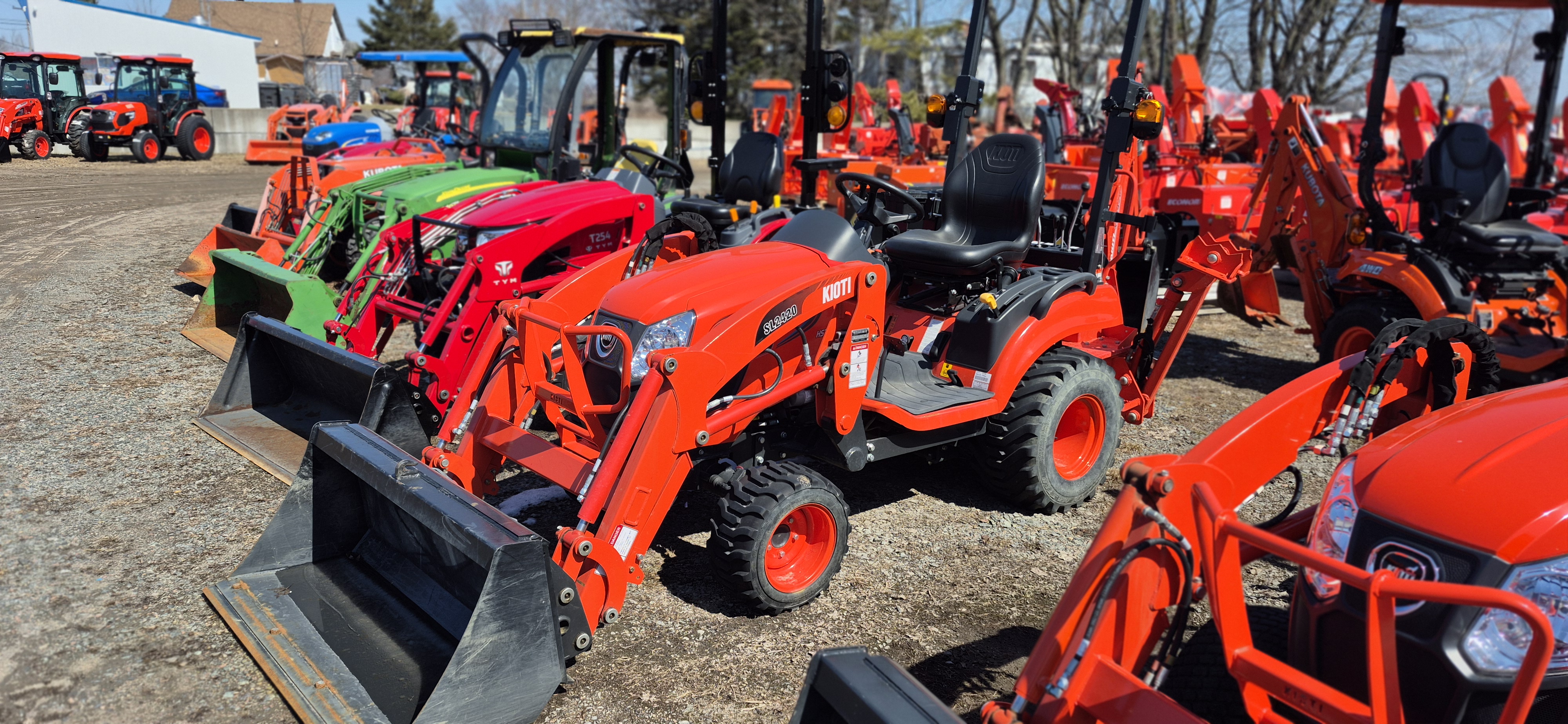 Machineries usagées | KIOTICS2520